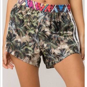 Floral adidas originals shorts❤️